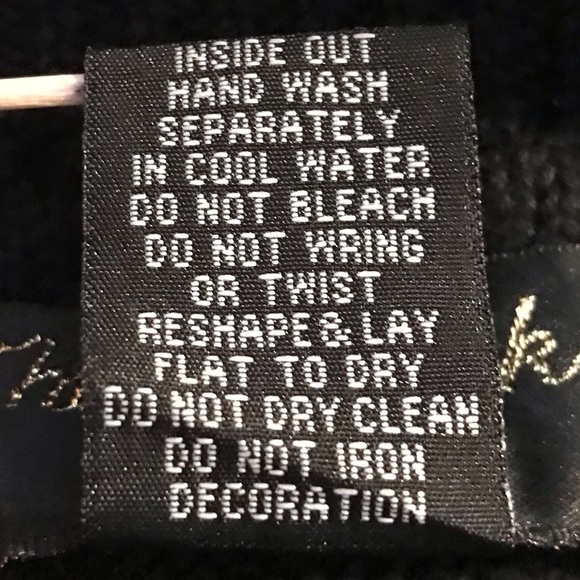 Theme Works Woman's Cardigan Sz PM Black Sequins Poinsettia Holiday Beaded - Picture 12 of 12